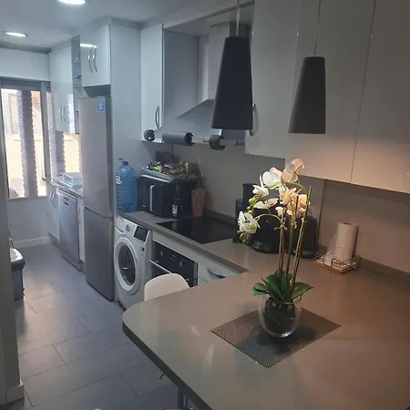 A Beautiful Beachfront Flat For 4 People With A Lovely Terrace Overlooking Sea
